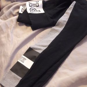 Yoga leggings size xs